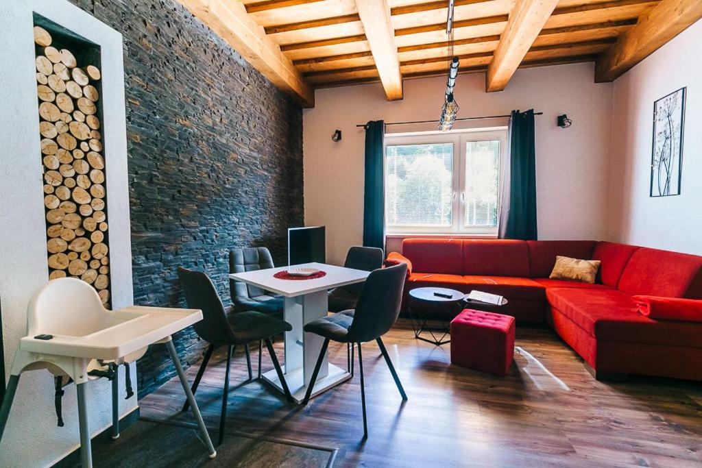 Apartmany Pri Jaskyni - Bystra Exterior photo